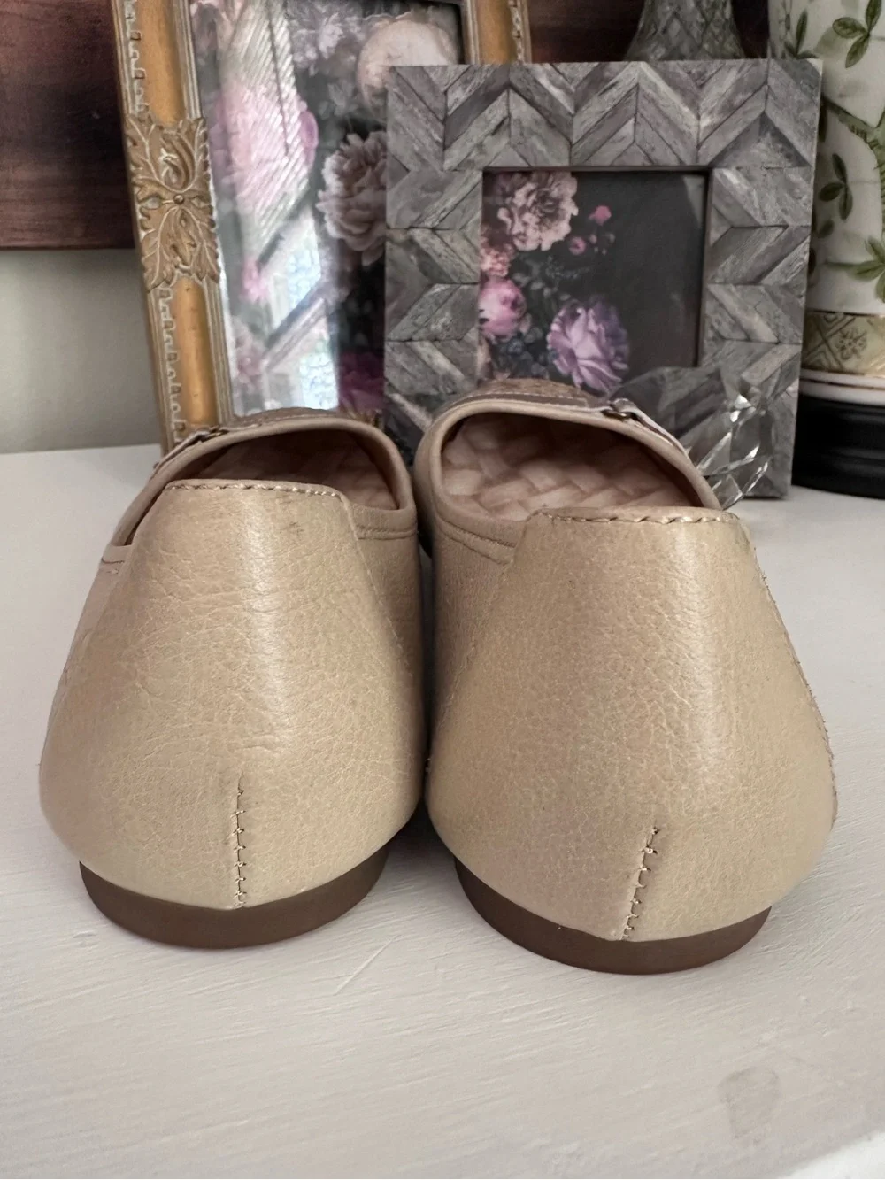 Born Masia Beige Leather Snake Print Toe Ballet Flats Sz 7.5/38.5